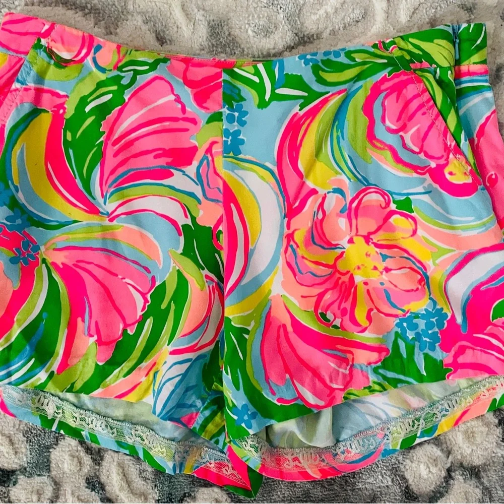 Lilly Pulitzer Bright Pink Multicolor Floral Print Shorts